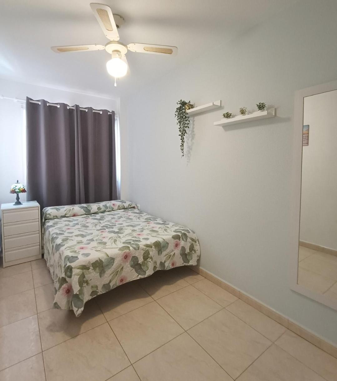 Cozy Apartment + Parking Playa San Juan เกีย เด อิโซรา ภายนอก รูปภาพ