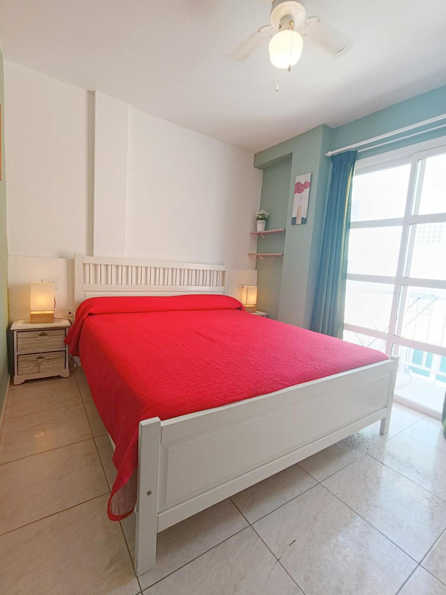 Cozy Apartment + Parking Playa San Juan เกีย เด อิโซรา ภายนอก รูปภาพ